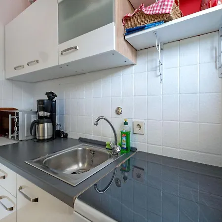 Daire In With Fenced Garden Medebach